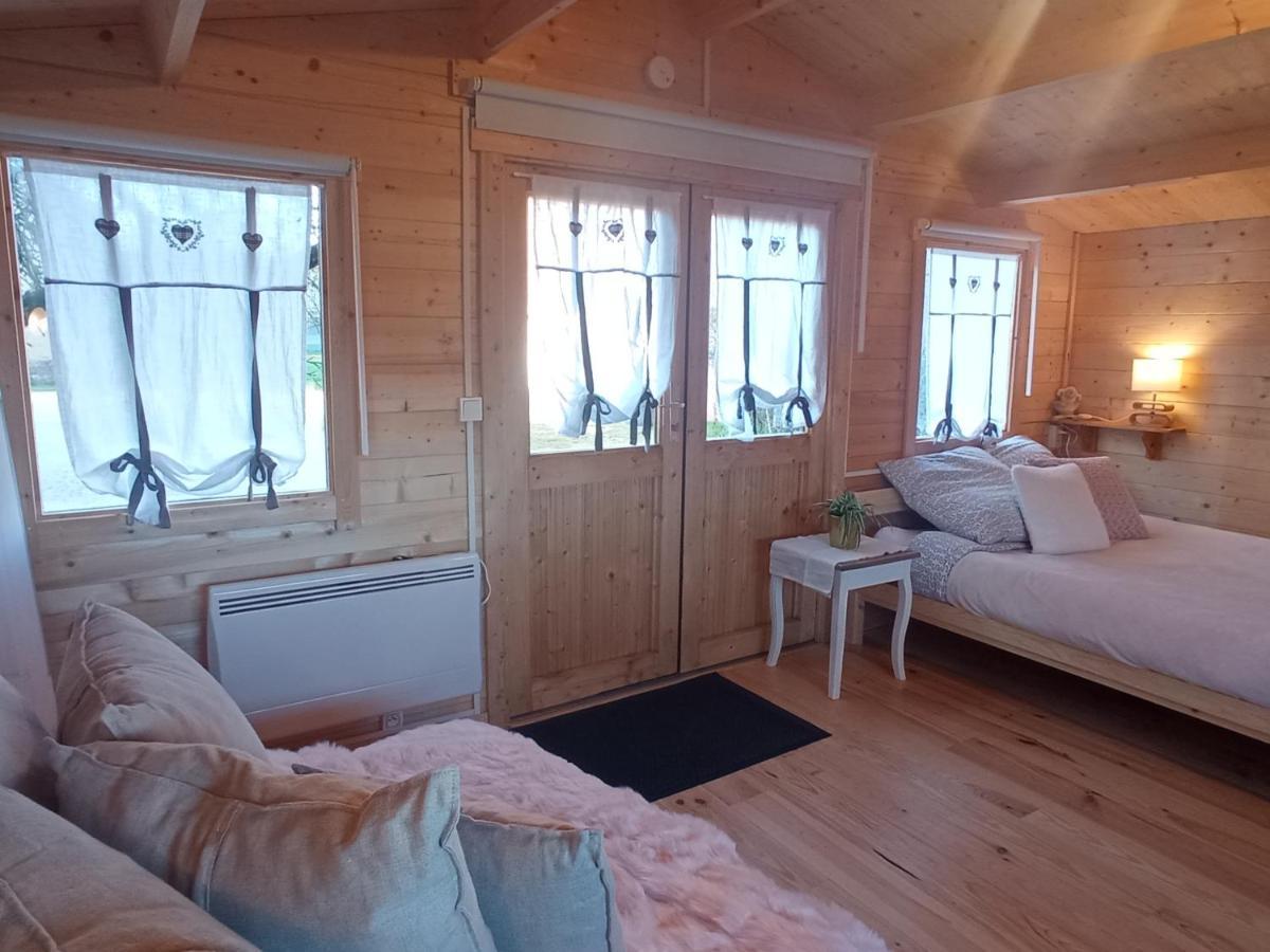 Chambre Studio Photo Chalet Sdb Partagee A Proximite Chavagne Esterno foto