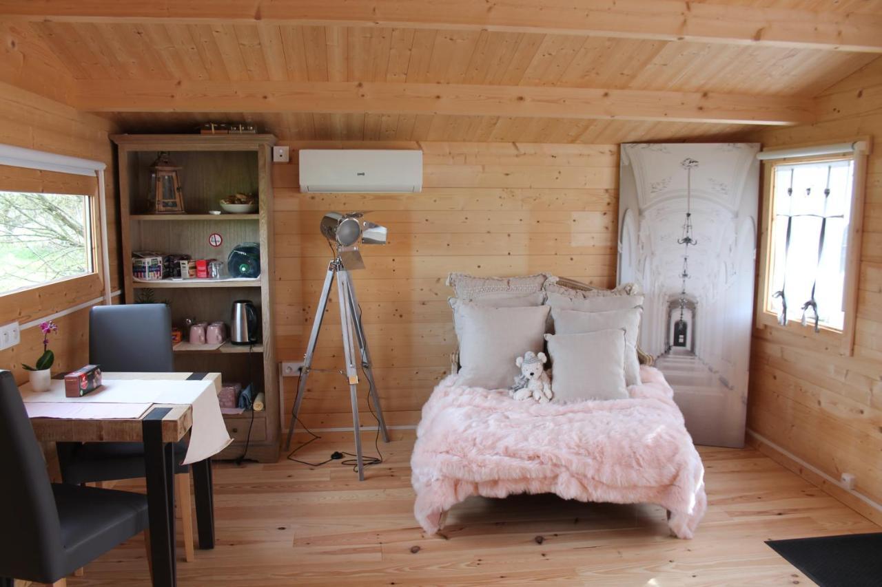 Chambre Studio Photo Chalet Sdb Partagee A Proximite Chavagne Esterno foto