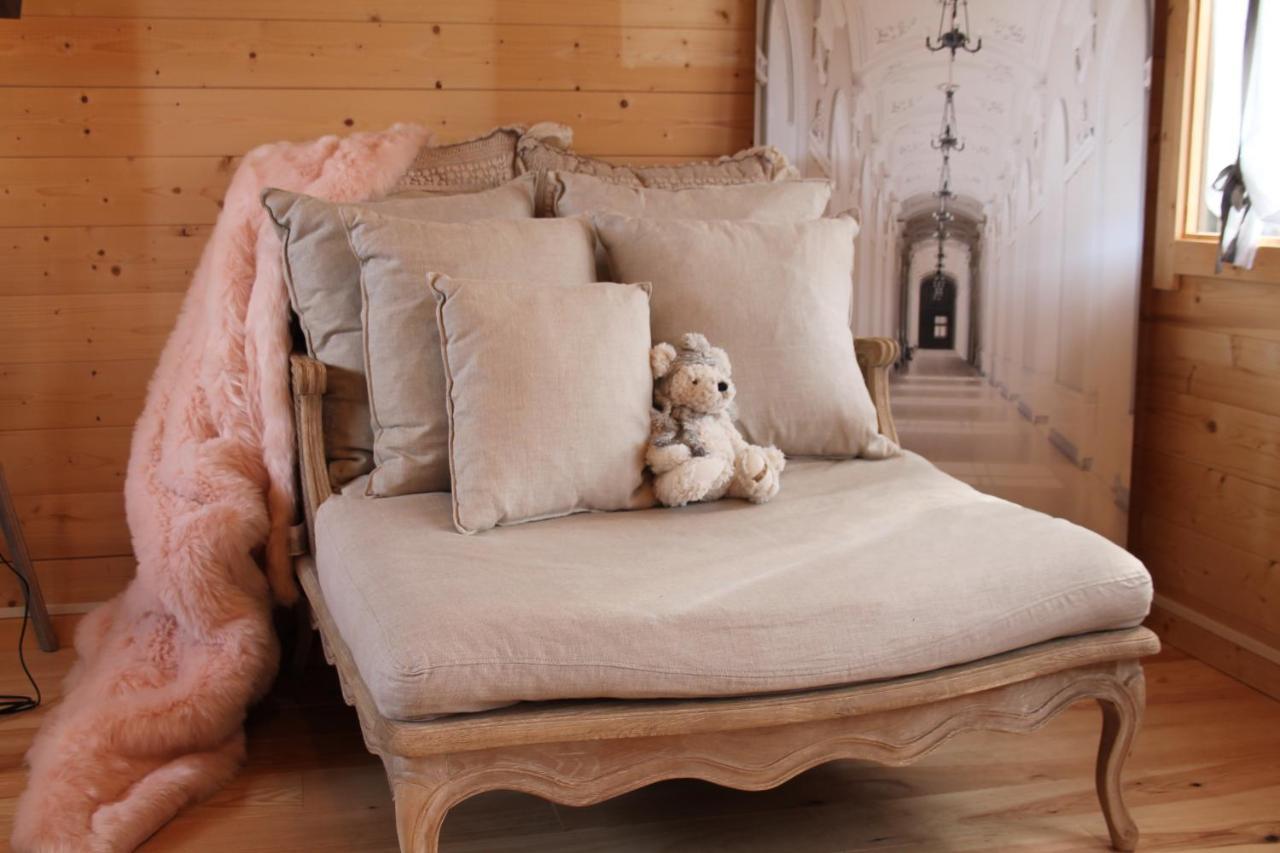 Chambre Studio Photo Chalet Sdb Partagee A Proximite Chavagne Esterno foto